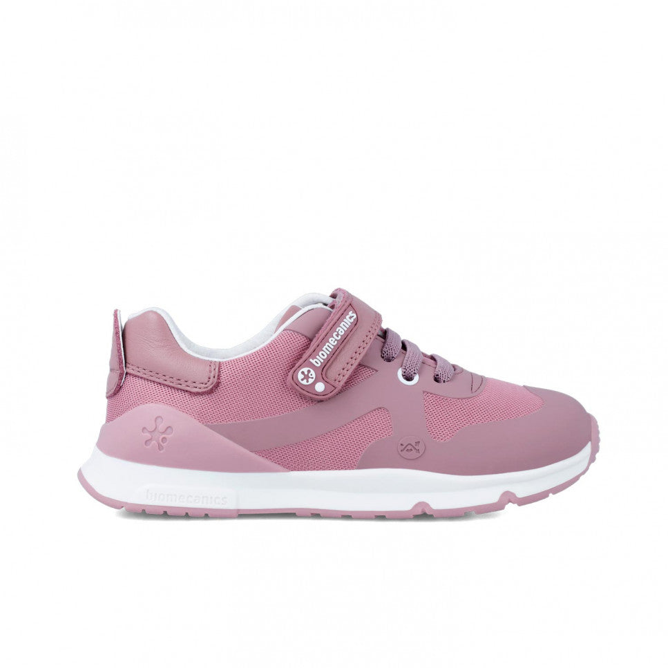 Calzado colegial deportivo